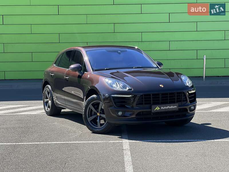 Внедорожник / Кроссовер Porsche Macan 2017 в Киеве