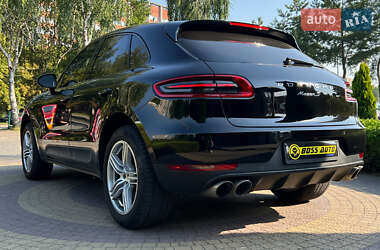 Внедорожник / Кроссовер Porsche Macan 2014 в 