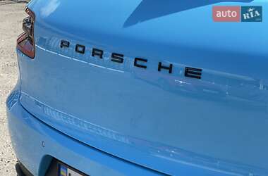 Внедорожник / Кроссовер Porsche Macan 2016 в 