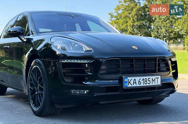 Внедорожник / Кроссовер Porsche Macan 2016 в Киеве