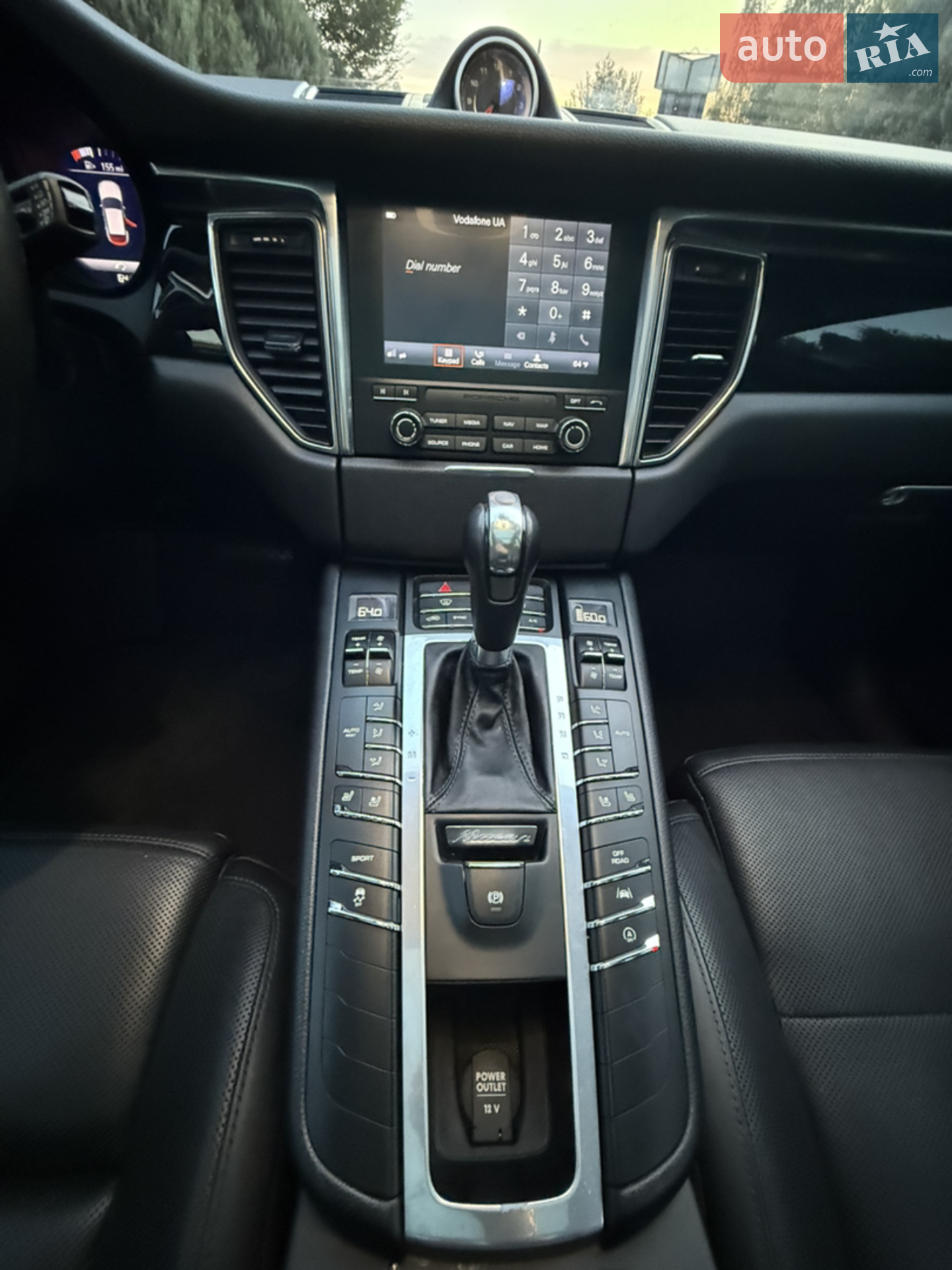 2016 Porsche Macan - мініатюра 27