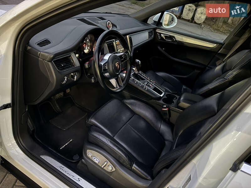 Внедорожник / Кроссовер Porsche Macan 2014 в Виннице