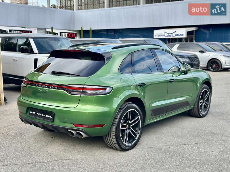Внедорожник / Кроссовер Porsche Macan 2018 в Киеве