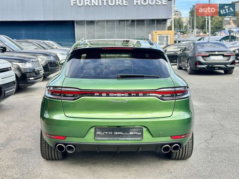 Внедорожник / Кроссовер Porsche Macan 2018 в Киеве