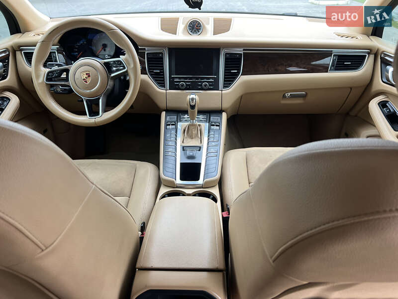 Позашляховик / Кросовер Porsche Macan 2015 в Луцьку фото 41 Позашляховик / Кросовер Porsche Macan 2015 в Луцьку