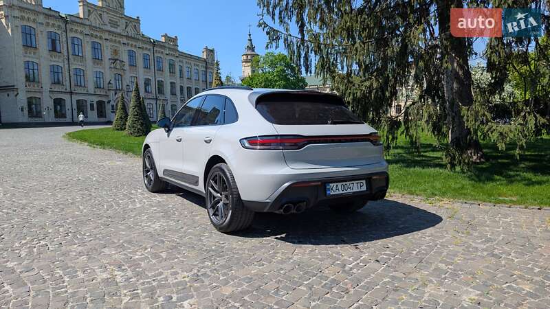 Внедорожник / Кроссовер Porsche Macan 2022 в Киеве