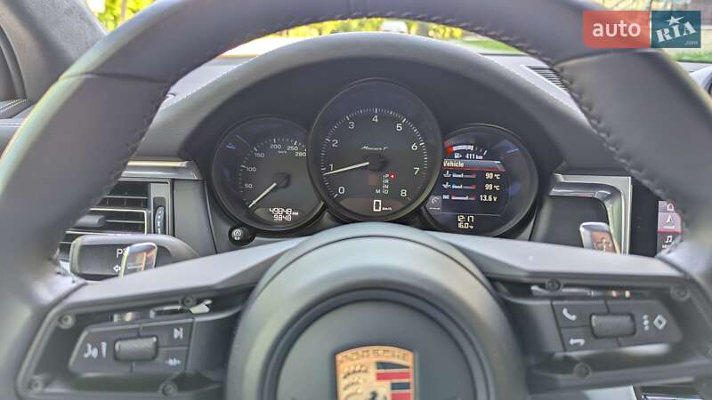 Внедорожник / Кроссовер Porsche Macan 2022 в Киеве
