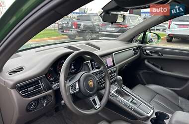 Позашляховик / Кросовер Porsche Macan 2021 в 