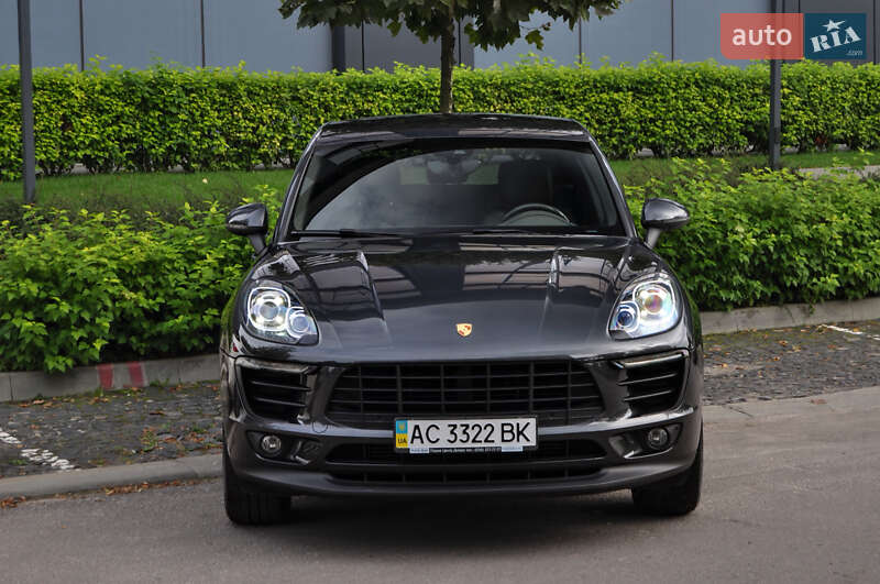 Внедорожник / Кроссовер Porsche Macan 2017 в Владимире фото 4 Внедорожник / Кроссовер Porsche Macan 2017 в Владимире