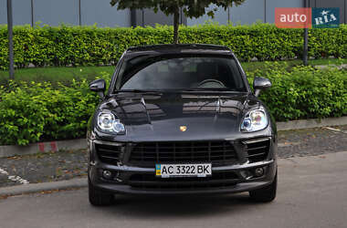 Внедорожник / Кроссовер Porsche Macan 2017 в 