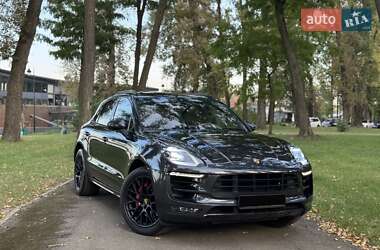 Внедорожник / Кроссовер Porsche Macan 2016 в 