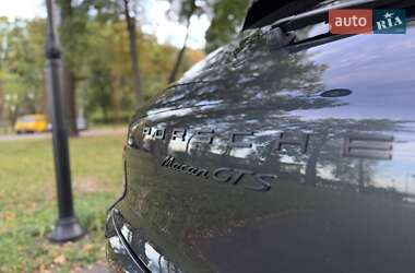 Внедорожник / Кроссовер Porsche Macan 2016 в 