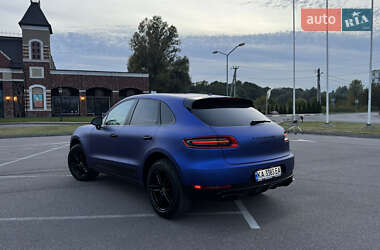 Внедорожник / Кроссовер Porsche Macan 2018 в 