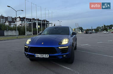 Внедорожник / Кроссовер Porsche Macan 2018 в 