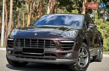 Внедорожник / Кроссовер Porsche Macan 2017 в Киеве