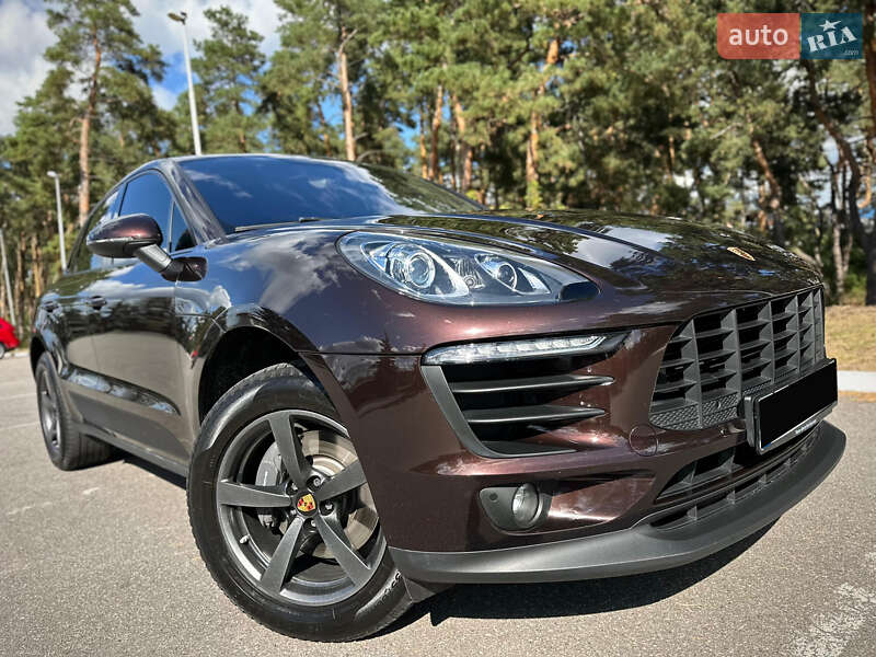 Внедорожник / Кроссовер Porsche Macan 2017 в Киеве