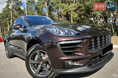 Внедорожник / Кроссовер Porsche Macan 2017 в 