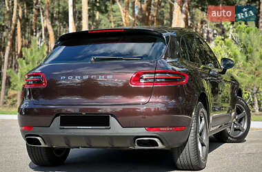 Внедорожник / Кроссовер Porsche Macan 2017 в 
