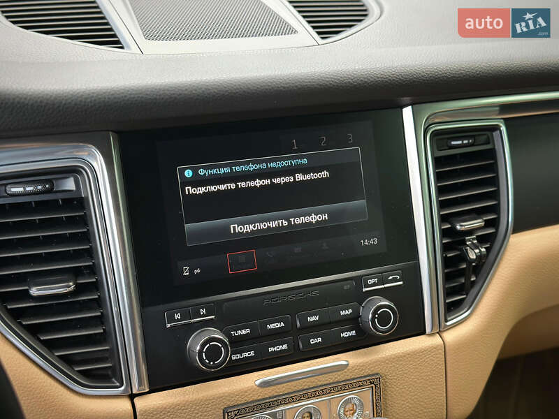 Внедорожник / Кроссовер Porsche Macan 2017 в Киеве