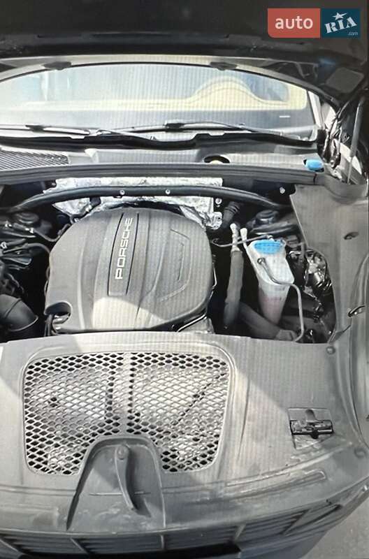 Внедорожник / Кроссовер Porsche Macan 2017 в Одессе фото 16 Внедорожник / Кроссовер Porsche Macan 2017 в Одессе