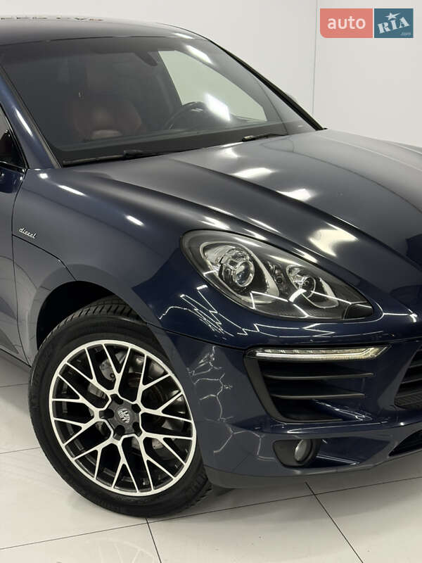 Внедорожник / Кроссовер Porsche Macan 2014 в Одессе