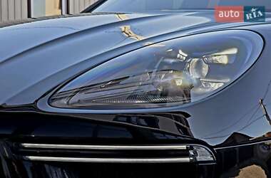 Внедорожник / Кроссовер Porsche Macan 2017 в 