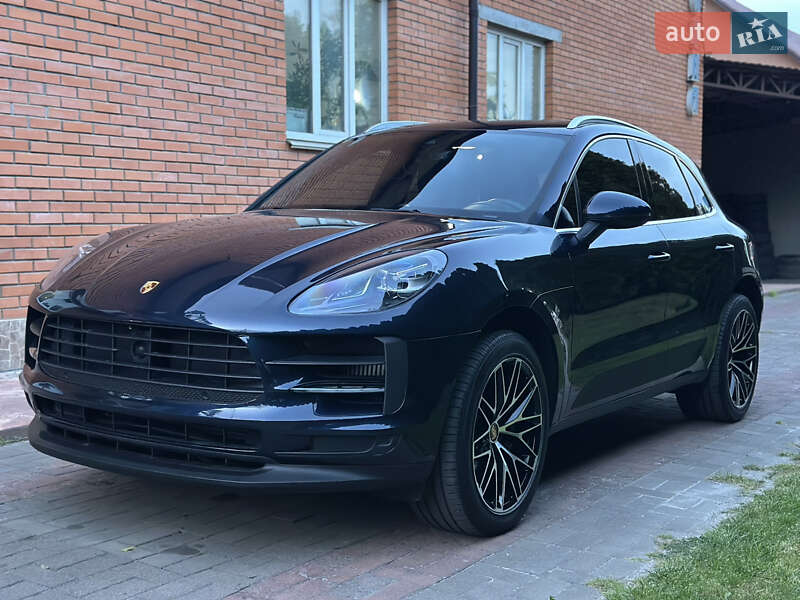 Внедорожник / Кроссовер Porsche Macan 2021 в Киеве