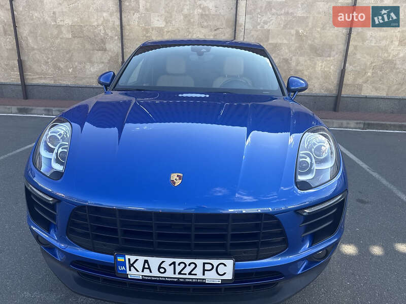 Внедорожник / Кроссовер Porsche Macan 2016 в Киеве