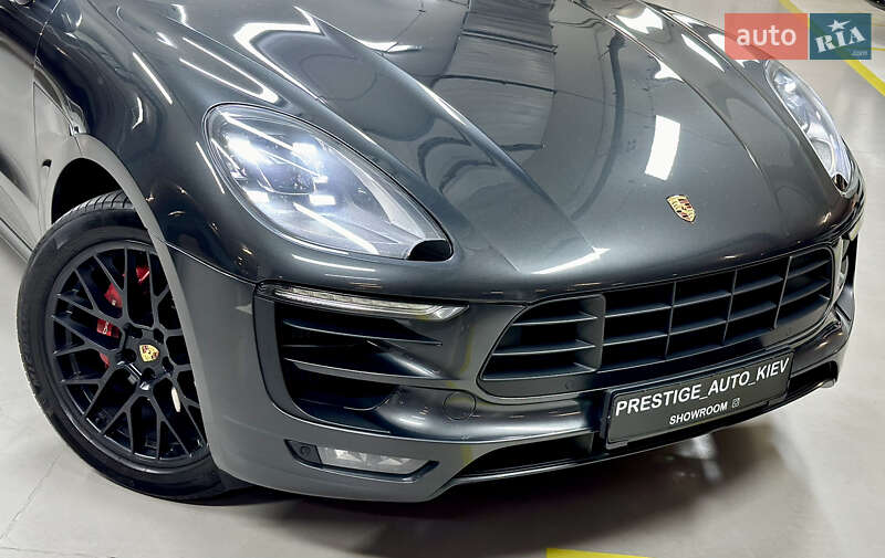Внедорожник / Кроссовер Porsche Macan 2016 в Киеве
