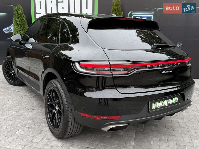 Внедорожник / Кроссовер Porsche Macan 2020 в Киеве