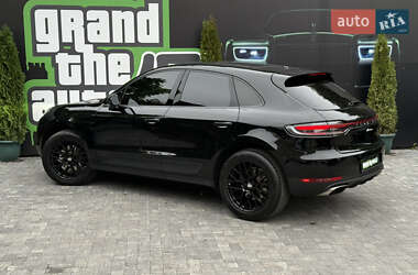 Внедорожник / Кроссовер Porsche Macan 2020 в 