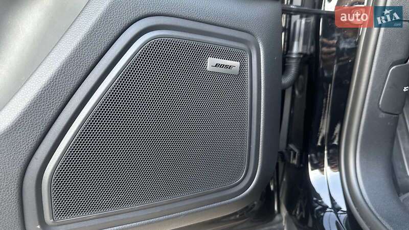 Позашляховик / Кросовер Porsche Macan 2024 в Києві фото 18 Позашляховик / Кросовер Porsche Macan 2024 в Києві