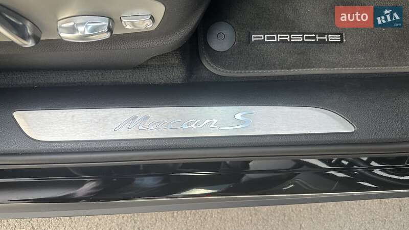 Позашляховик / Кросовер Porsche Macan 2024 в Києві фото 26 Позашляховик / Кросовер Porsche Macan 2024 в Києві