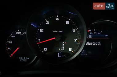 Внедорожник / Кроссовер Porsche Macan 2020 в 