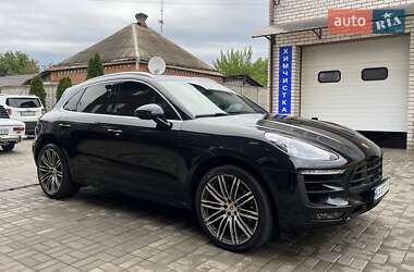 Внедорожник / Кроссовер Porsche Macan 2017 в 