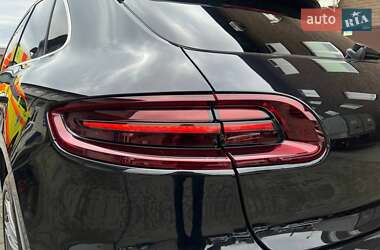 Внедорожник / Кроссовер Porsche Macan 2017 в 