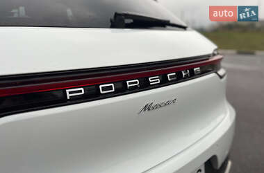 Внедорожник / Кроссовер Porsche Macan 2020 в 