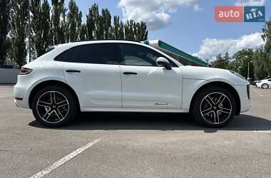 Внедорожник / Кроссовер Porsche Macan 2020 в 