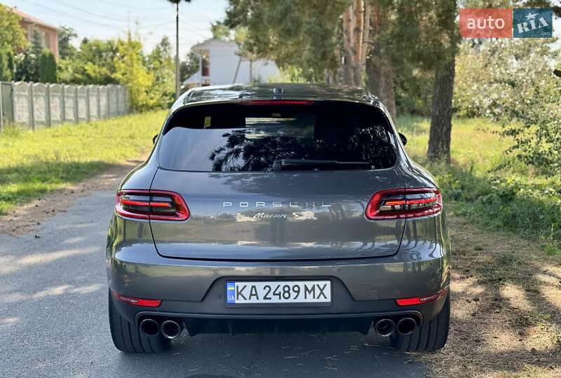 Внедорожник / Кроссовер Porsche Macan 2014 в Киеве
