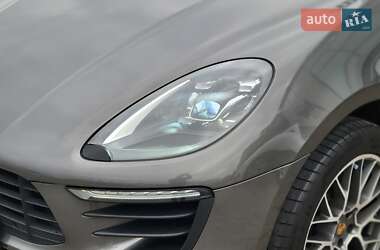 Внедорожник / Кроссовер Porsche Macan 2018 в 