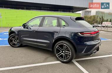 Внедорожник / Кроссовер Porsche Macan 2021 в 