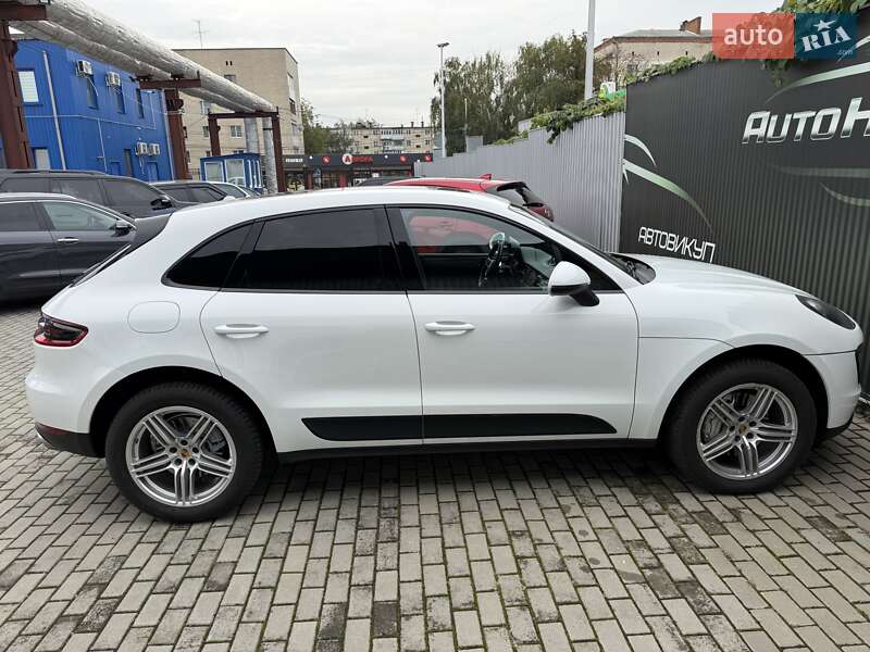 Внедорожник / Кроссовер Porsche Macan 2015 в Виннице фото 23 Внедорожник / Кроссовер Porsche Macan 2015 в Виннице