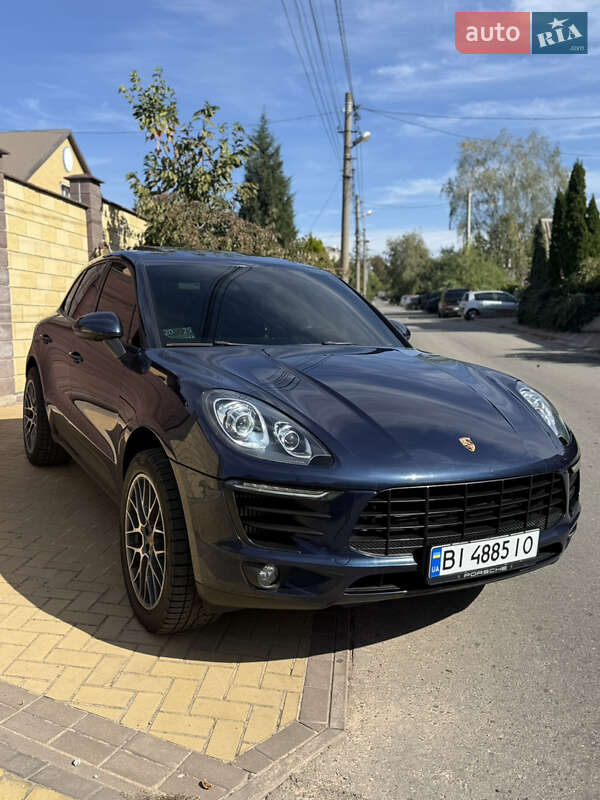 Внедорожник / Кроссовер Porsche Macan 2014 в Запорожье