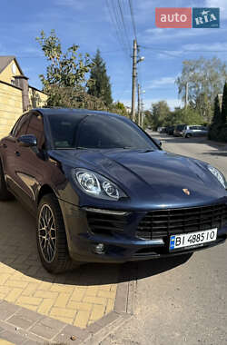 Внедорожник / Кроссовер Porsche Macan 2014 в 
