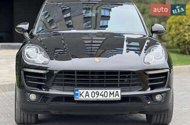 Внедорожник / Кроссовер Porsche Macan 2015 в 