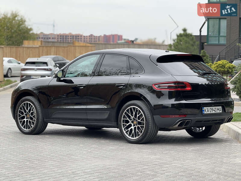 Внедорожник / Кроссовер Porsche Macan 2015 в Киеве