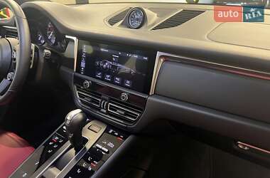 Внедорожник / Кроссовер Porsche Macan 2024 в 