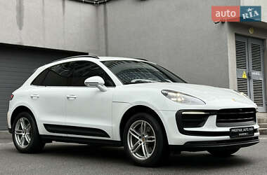 Внедорожник / Кроссовер Porsche Macan 2023 в 
