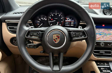 Внедорожник / Кроссовер Porsche Macan 2023 в 
