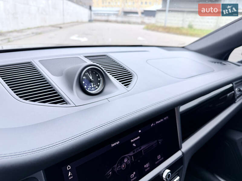 Позашляховик / Кросовер Porsche Macan 2022 в Києві фото 17 Позашляховик / Кросовер Porsche Macan 2022 в Києві